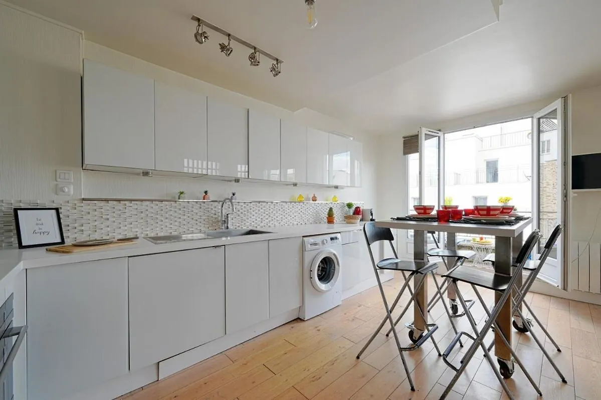 Apartment Balcony Paris 16 Auteuil, Parc Des Princes