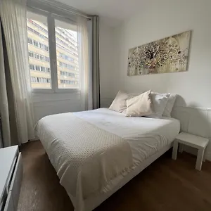 Appartamento Cozy Studio Tour Eiffel, Parigi
