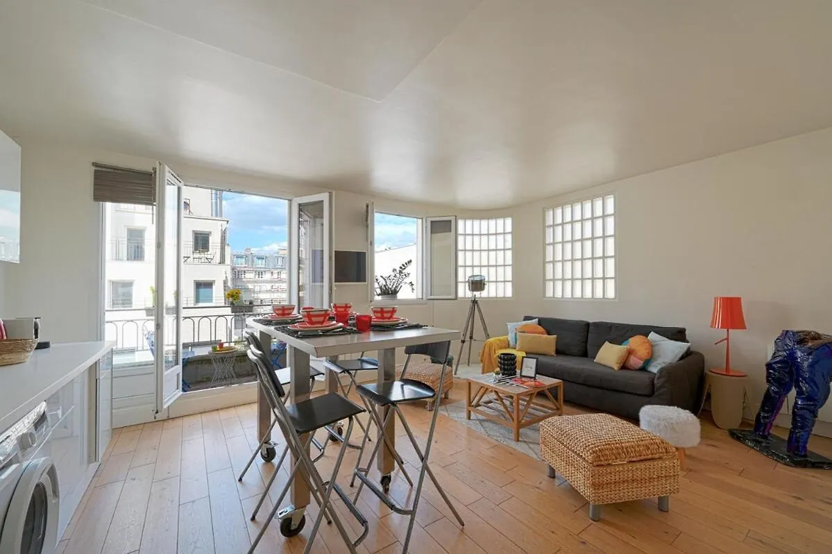 Apartment Balcony Paris 16 Auteuil, Parc Des Princes Frankrig